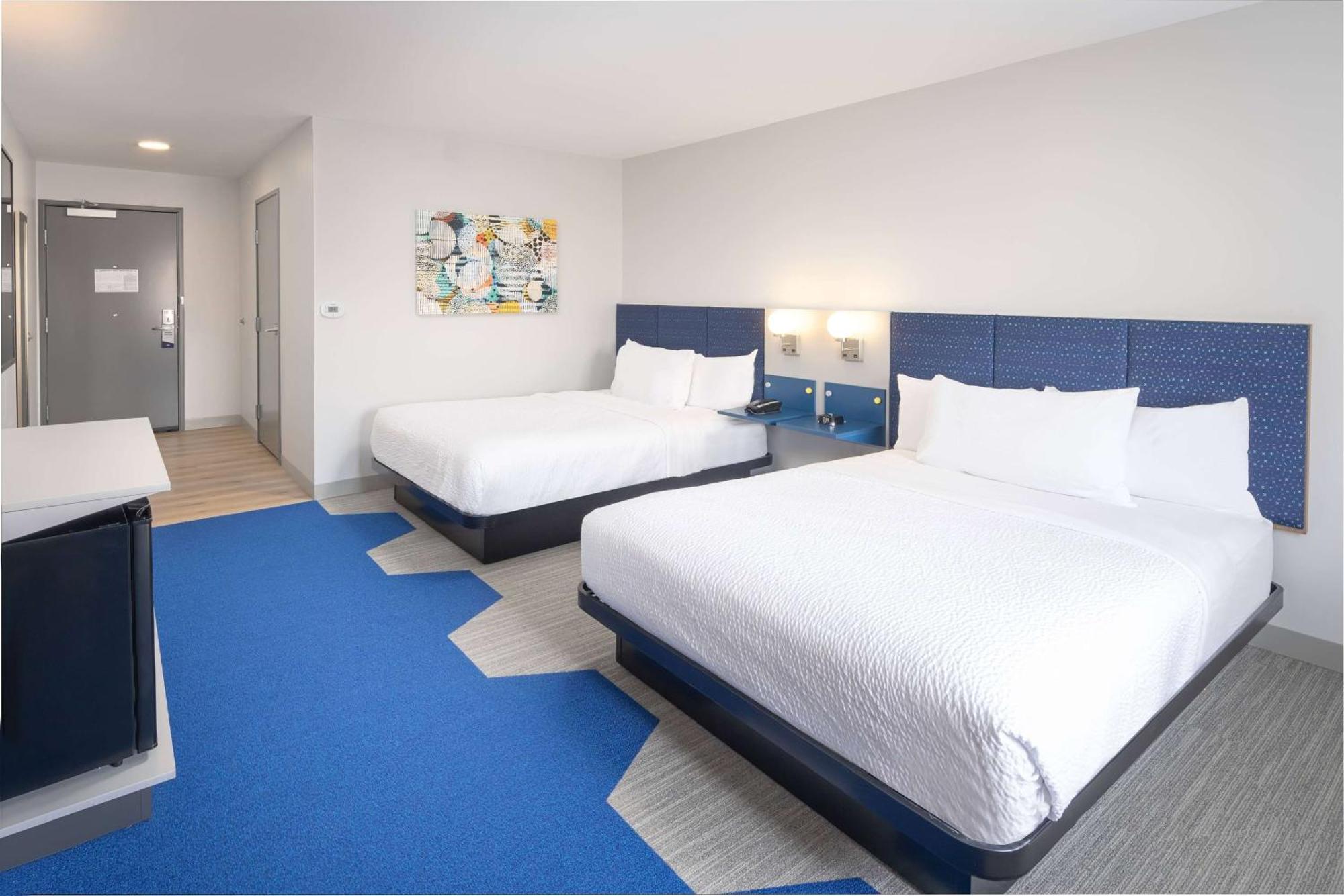 Microtel Inn & Suites By Wyndham Macedon المظهر الخارجي الصورة
